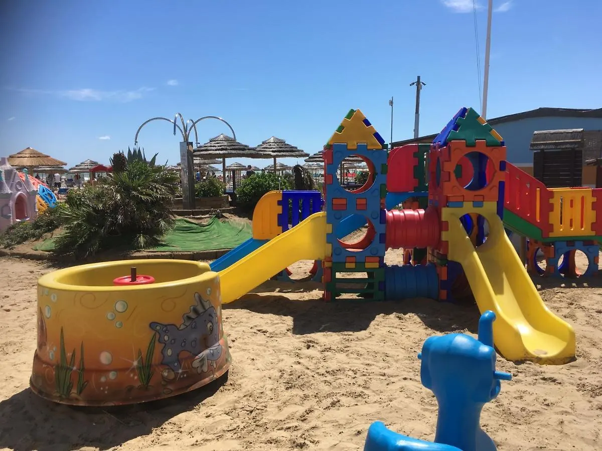 Your Home On The Beach Rimini Apartment