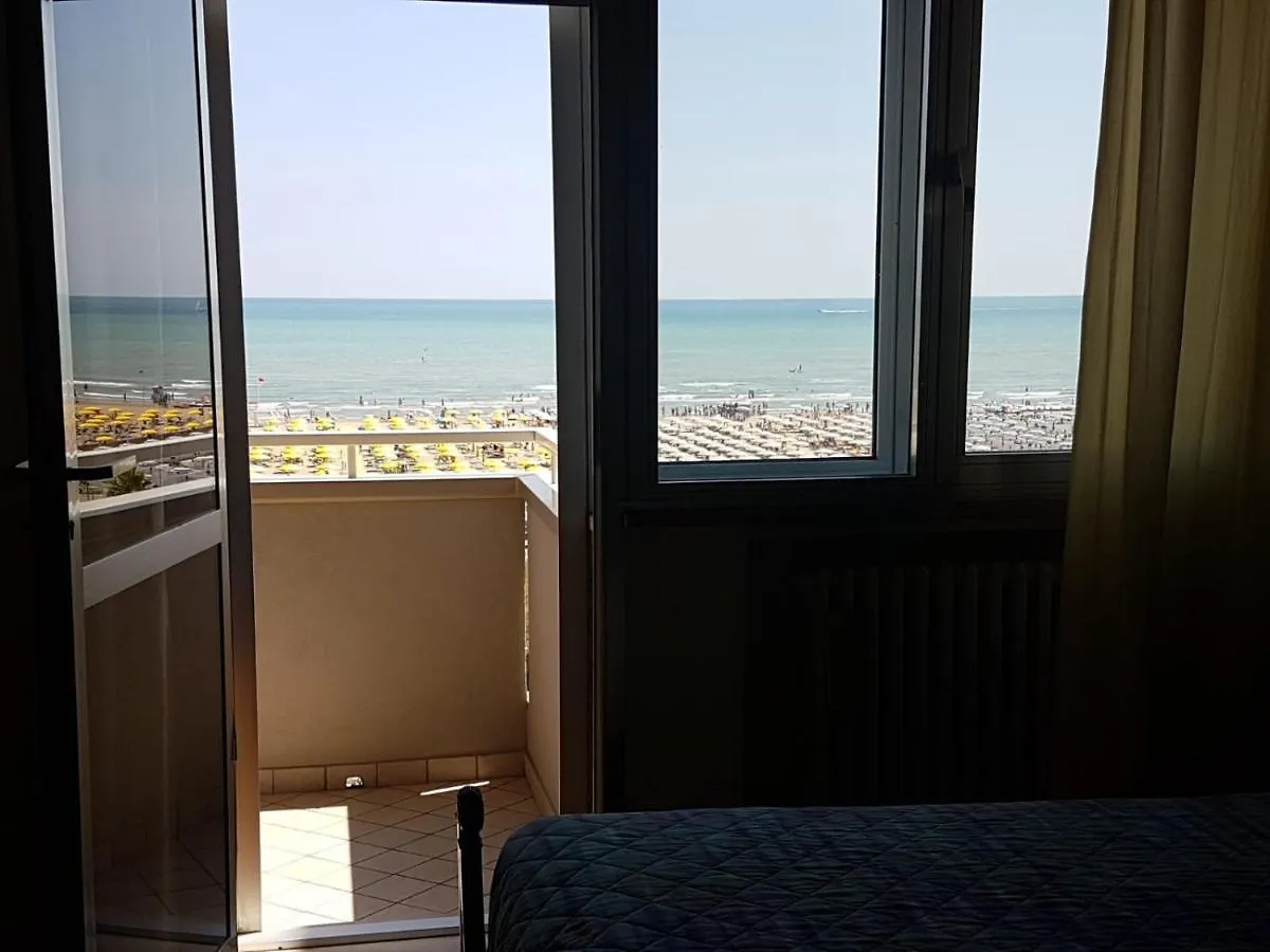 Your Home On The Beach Rimini Apartment
